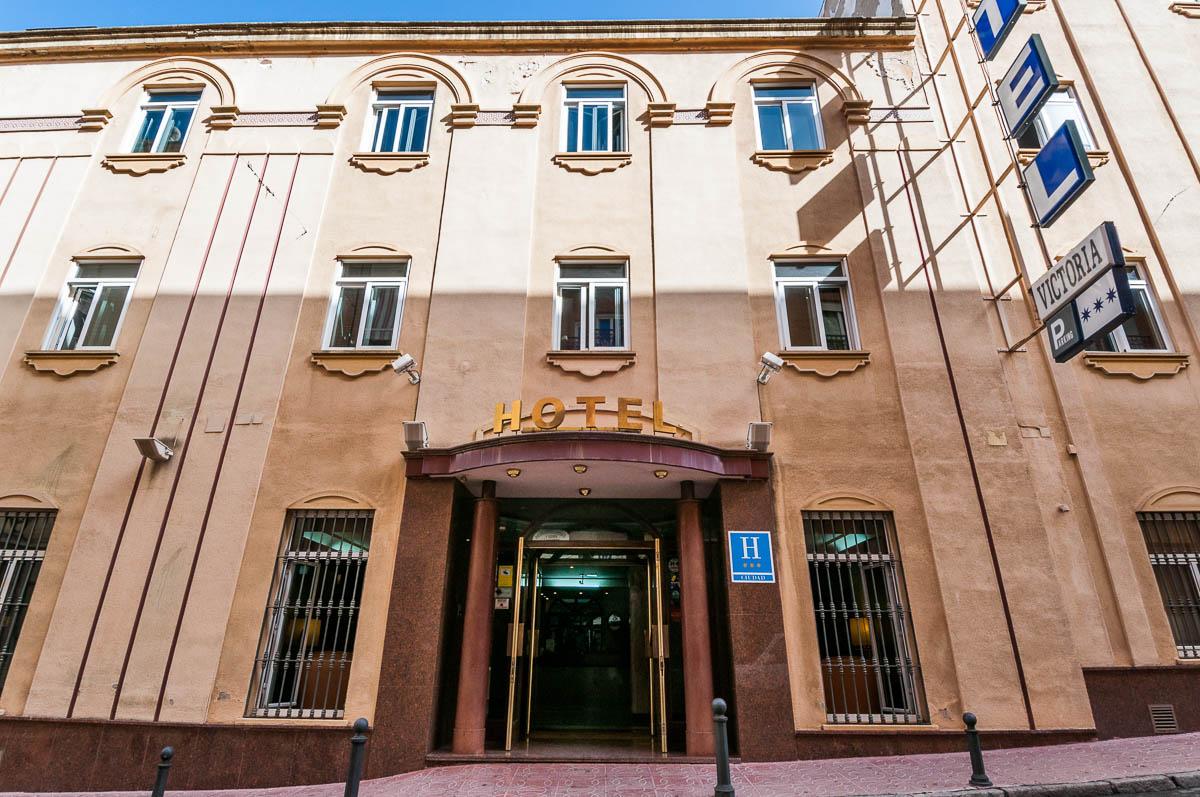 Hotel Victoria Linares  Kültér fotó